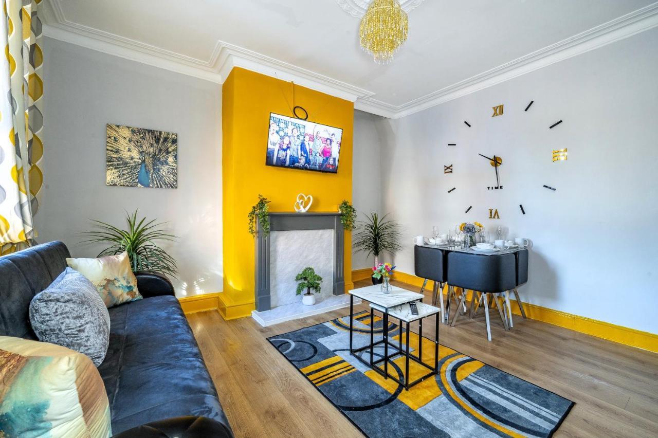 *1Es* For Your Most Relaxed & Cosy Stay + Free Parking + Free Fast Wifi * Leeds  Exterior photo